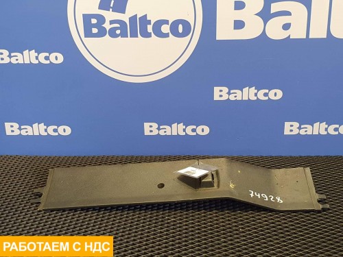 Накладка левая