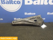 Кронштейн подножки правый