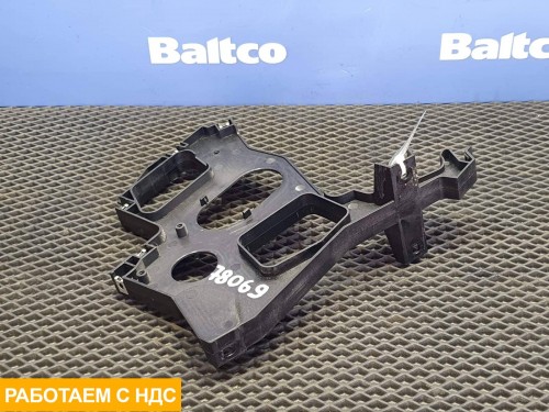 Кронштейн торпедо правый