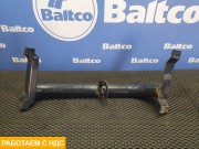 Кронштейн подножки правый